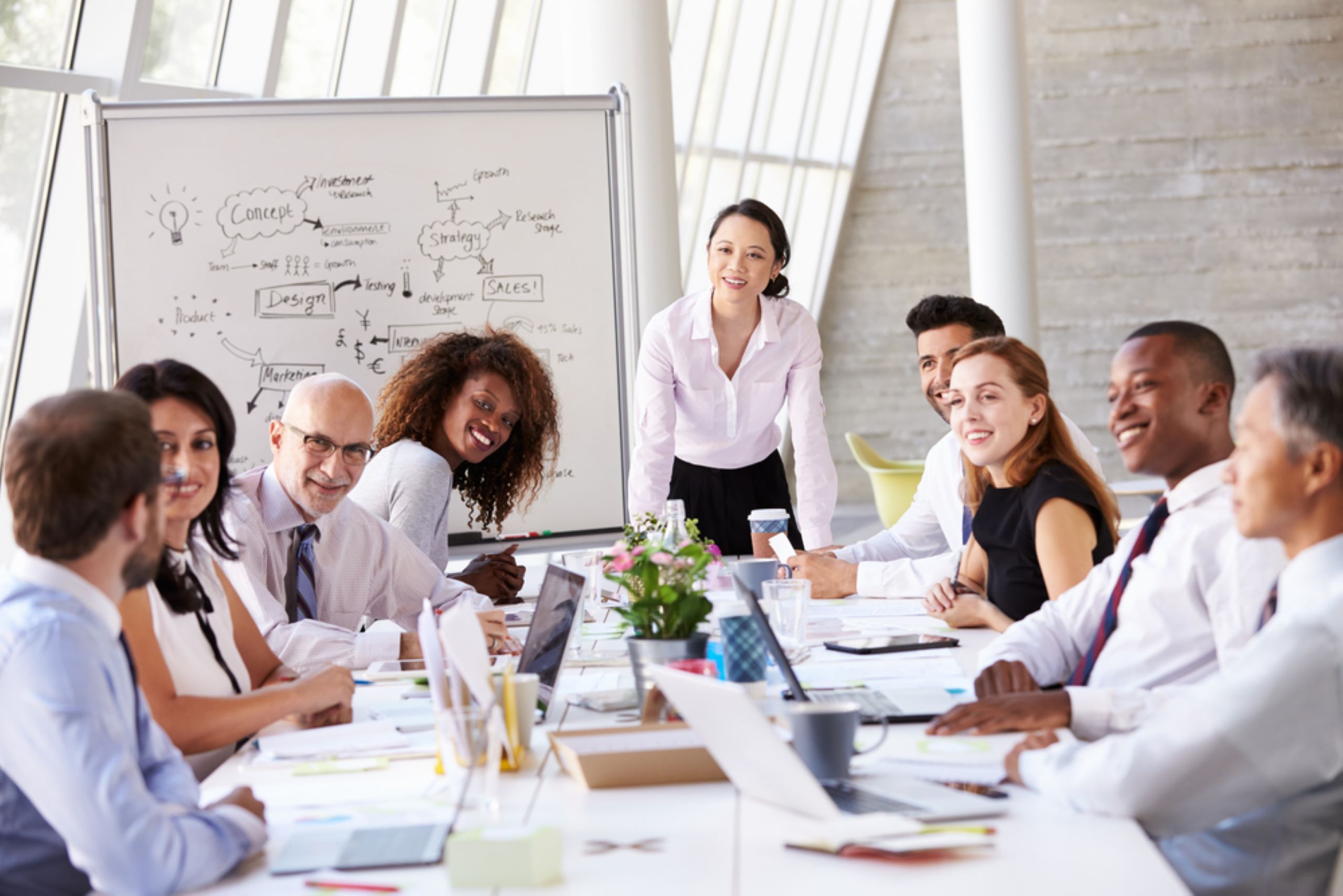 leading a meeting.jpg.optimal